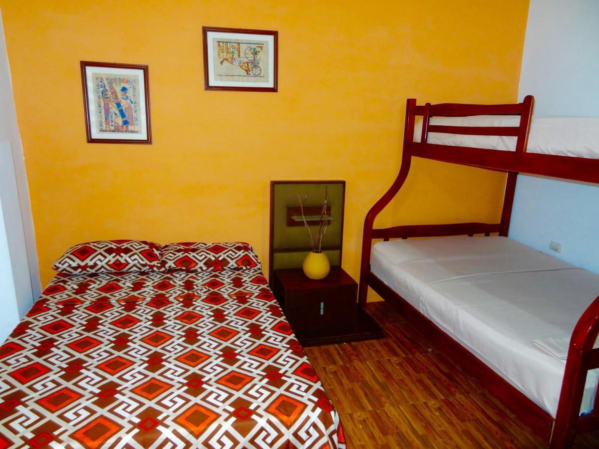 Hostal Villa 97 Гуаякуил Екстериор снимка