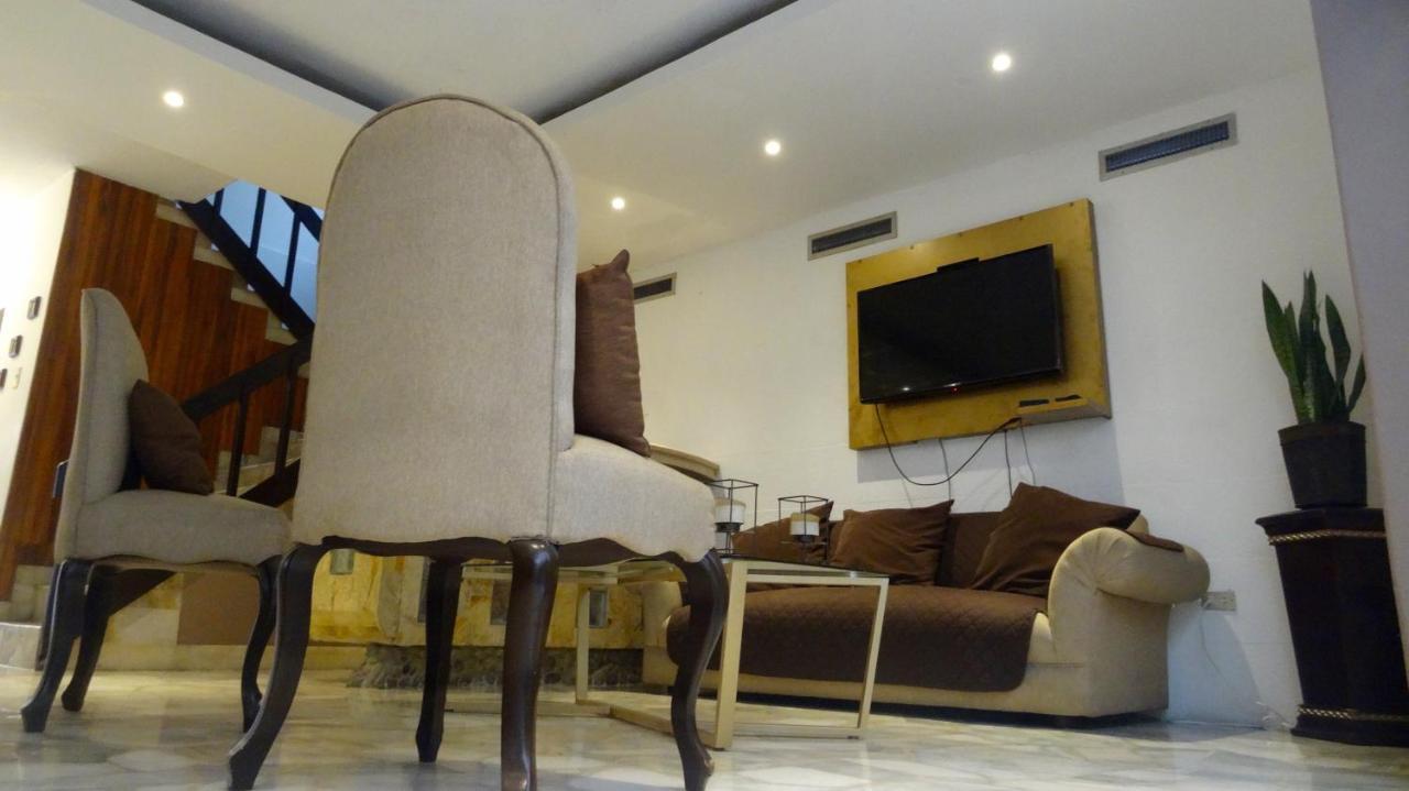 Hostal Villa 97 Гуаякуил Екстериор снимка